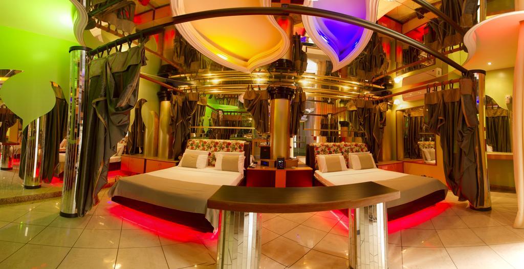Status Motel - Check In Livre (Adults Only) Serra  Room photo